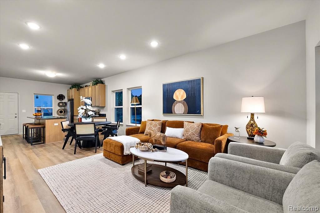 20602 Duprey Ave Duprey Ave Street, 28, Harper Woods, MI 48225 — Photo 10