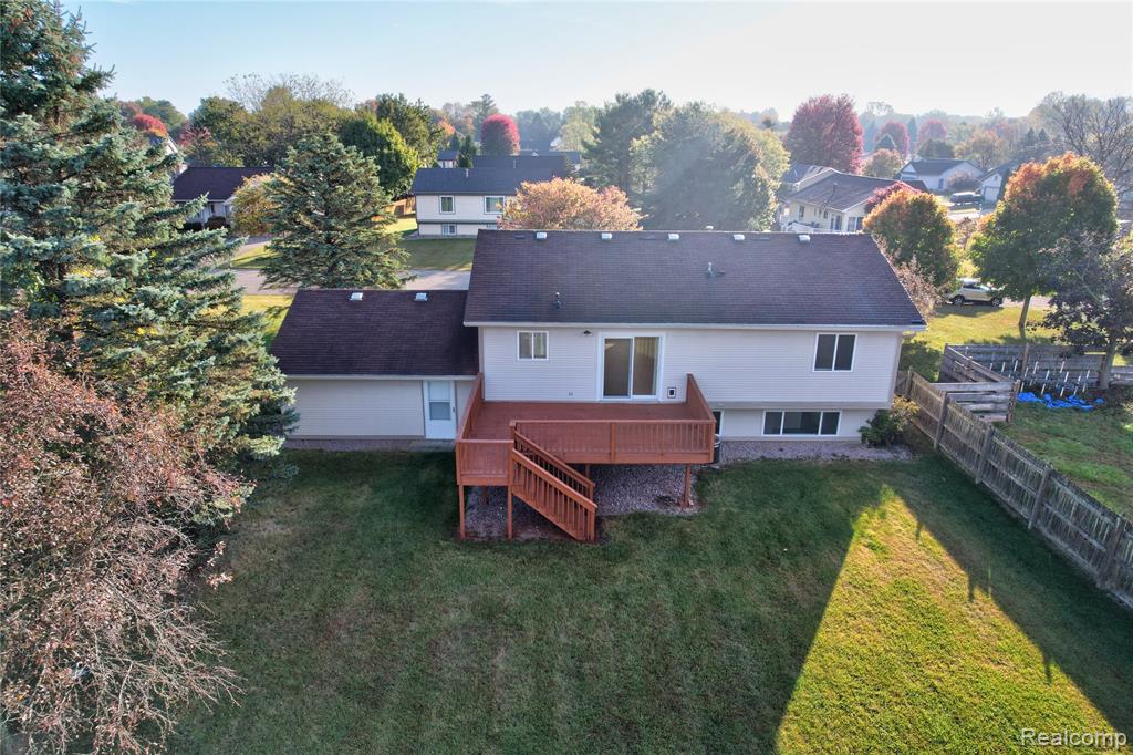 6068 Hearthside Place, Grand Blanc, MI 48439 — Photo 20