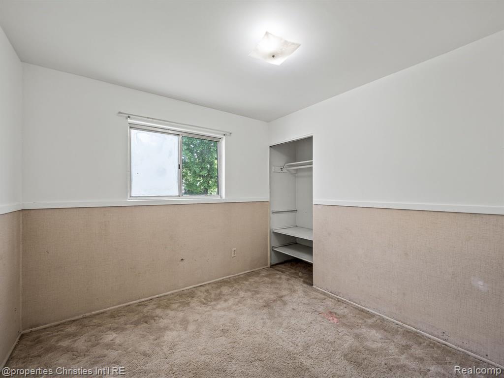 5348 BURGUNDY Drive, Clarkston, MI — Photo 16