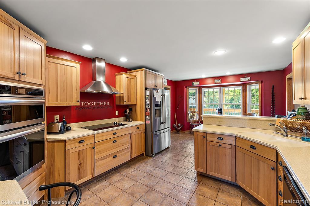 6099 SIMMONS Trail, North Branch, MI 48461 — Photo 5