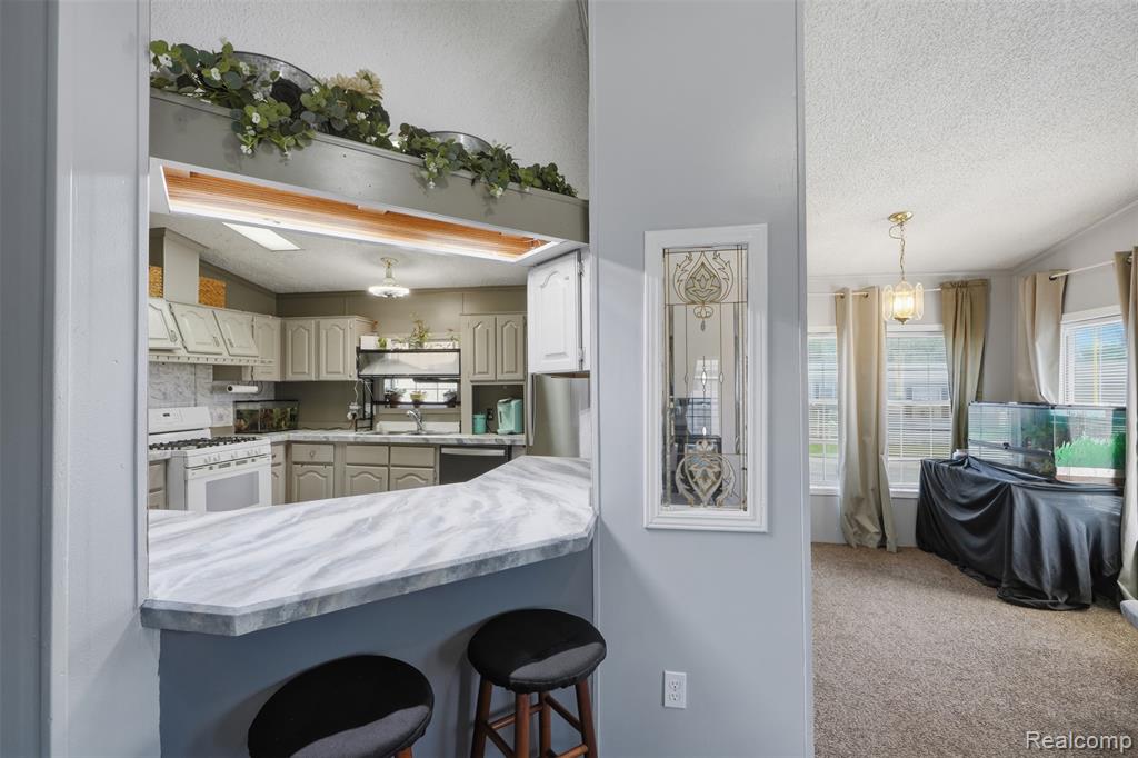 28725 Parkview, Flat Rock, MI 48134 — Photo 13