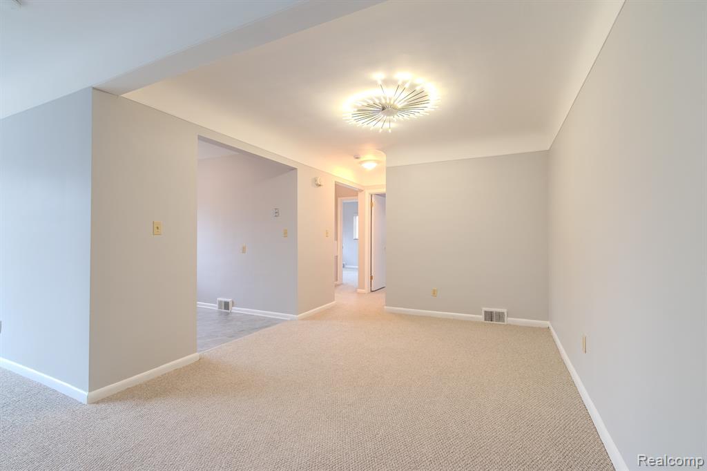 487 N ETON Street, Birmingham, MI 48009 — Photo 5