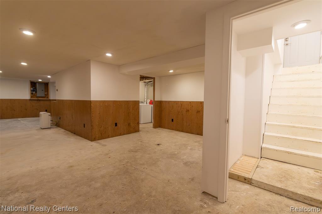 529 N Watkins, Perry, MI 48872 — Photo 24
