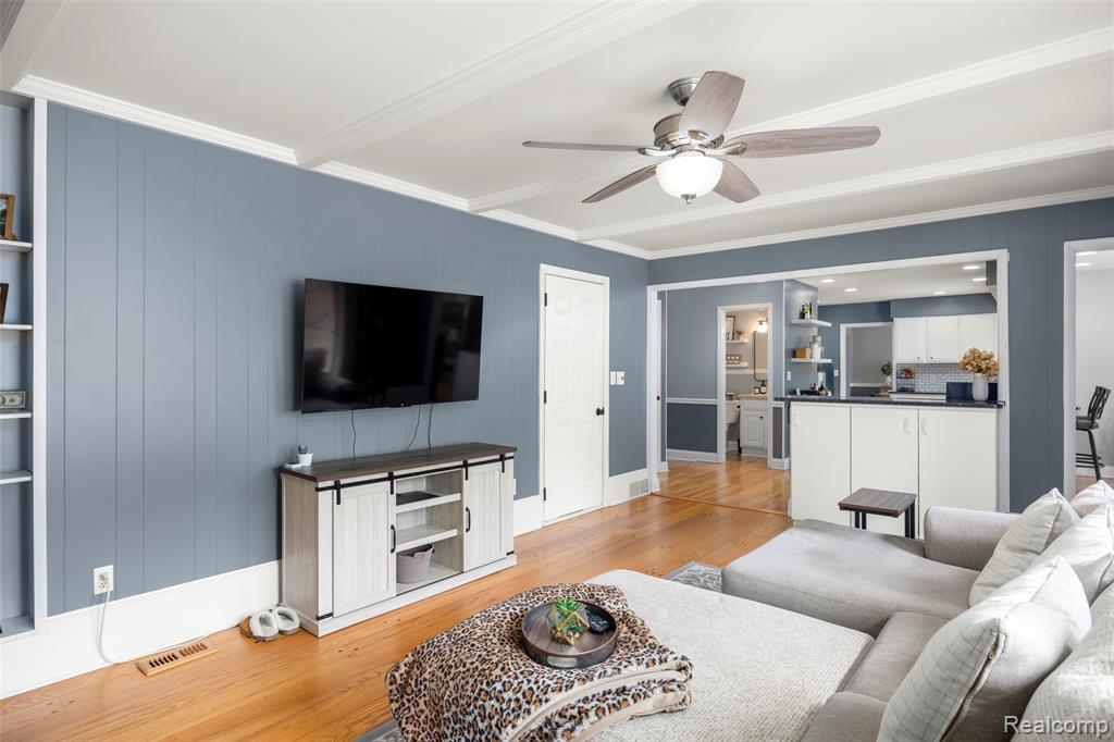 527 Greenwich Lane, Grand Blanc, MI 48439 — Photo 21