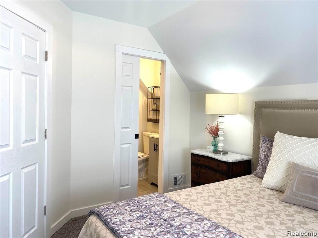 435 STARKWEATHER Street, Plymouth, MI 48170 — Photo 18