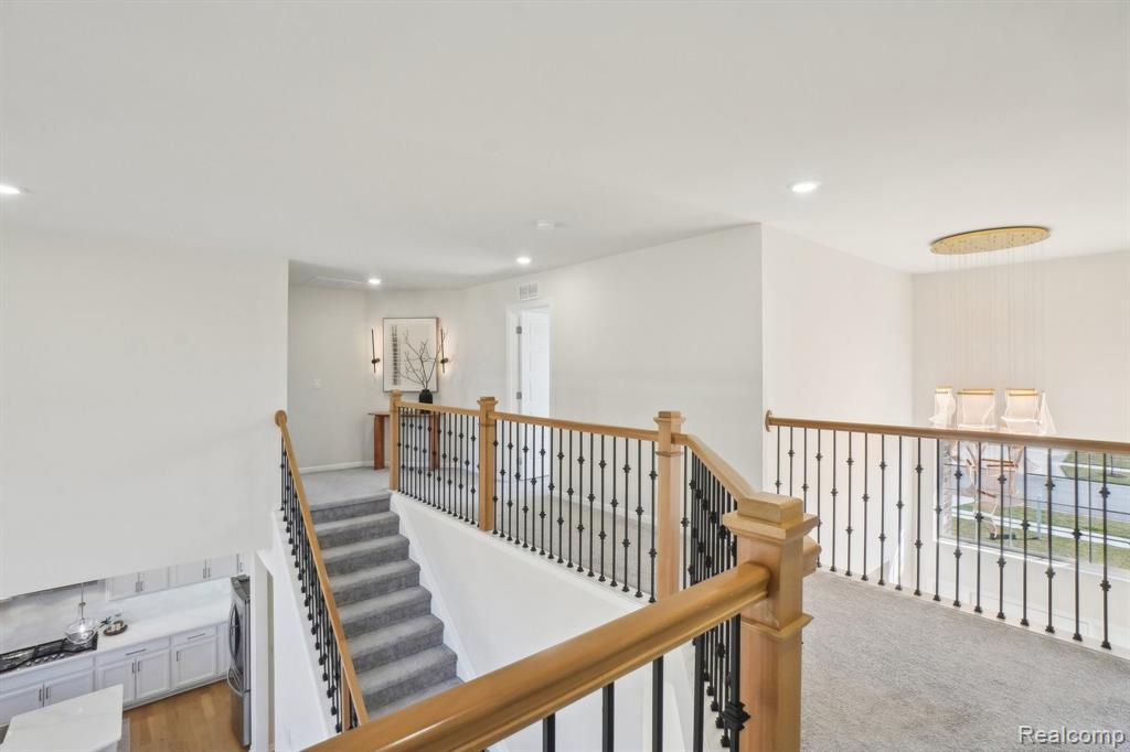 2466 MEADOW HILLS Drive, Ann Arbor, MI 48108 — Photo 24
