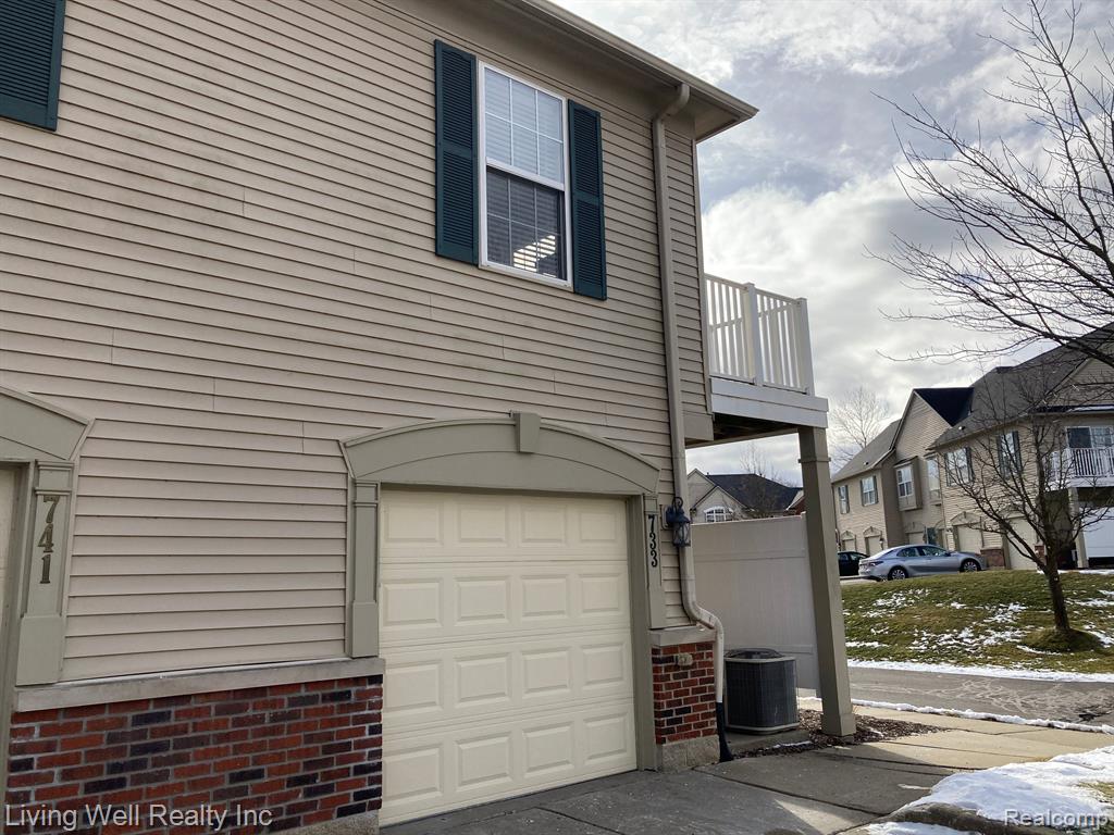 733 ABBINGTON, Howell, MI 48843 — Photo 3