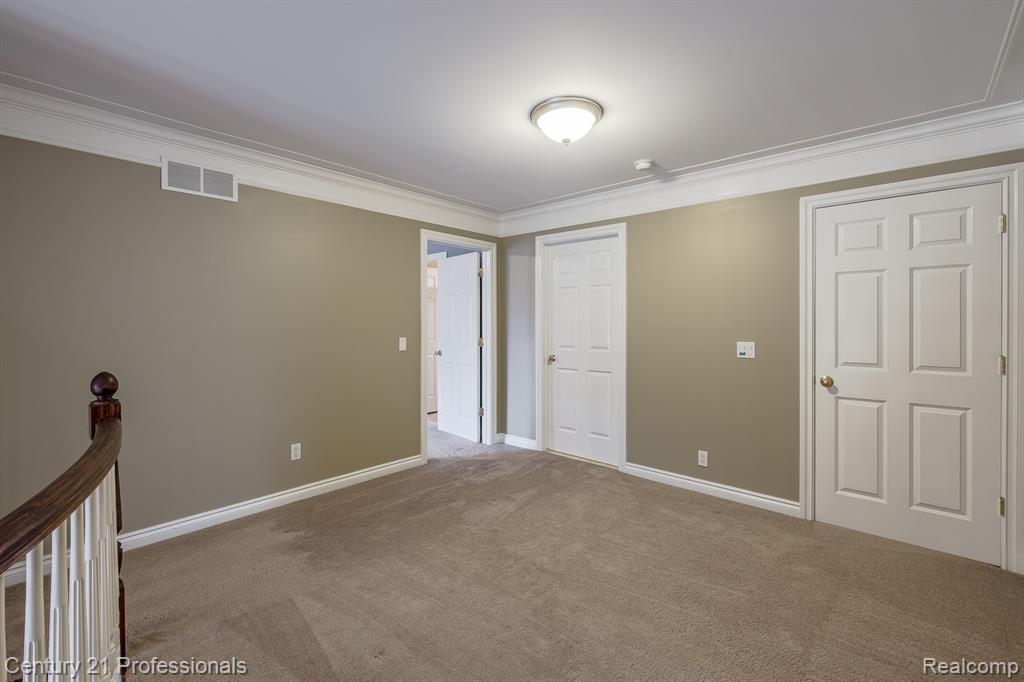 6410 Enclave Drive, Clarkston, MI 48348 — Photo 43