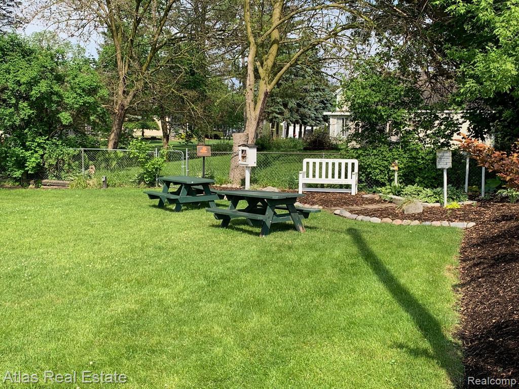437 MILL Street, Ortonville, MI — Photo 7