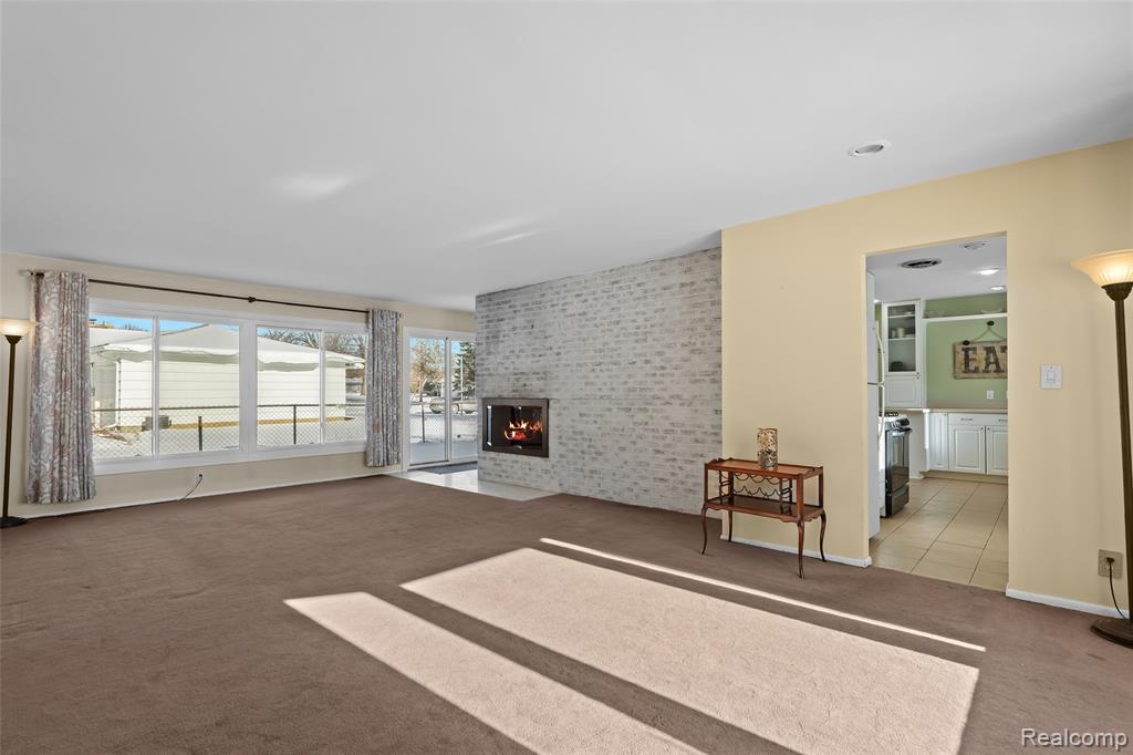 7275 Merrybrook, West Bloomfield, MI — Photo 4