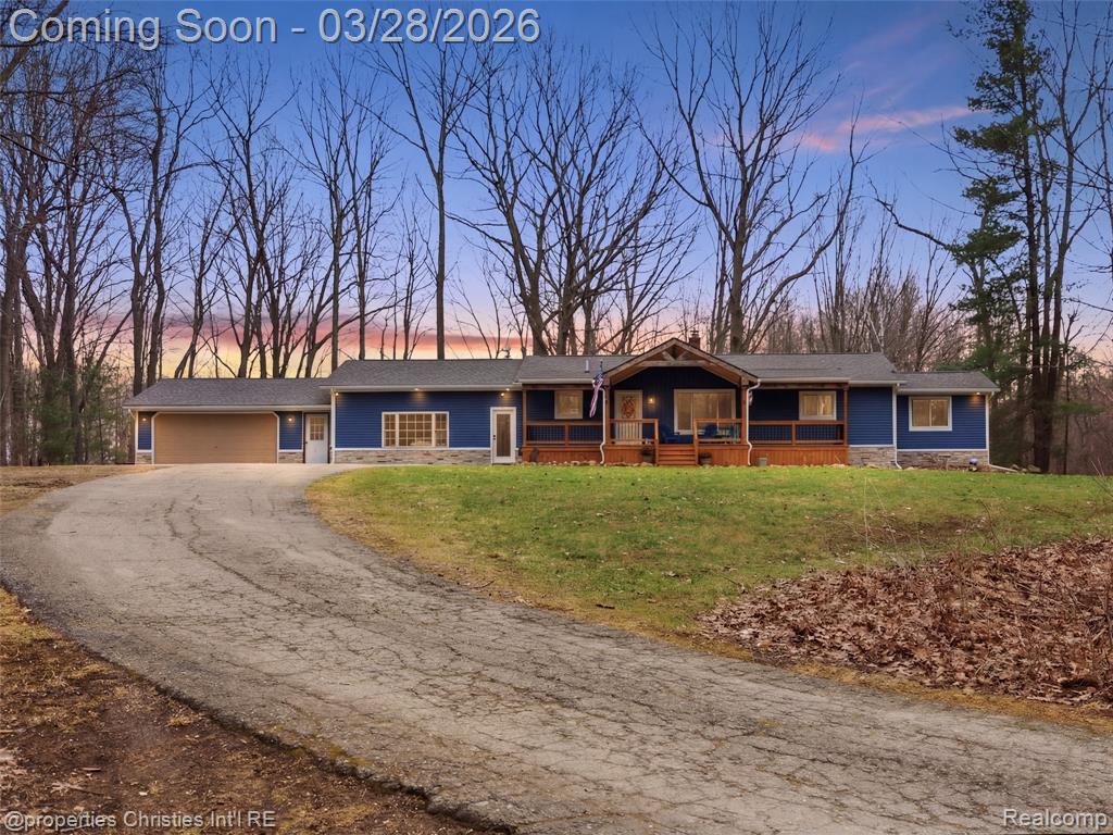 4050 Five Lakes Road, North Branch, MI 48461 — front exterior