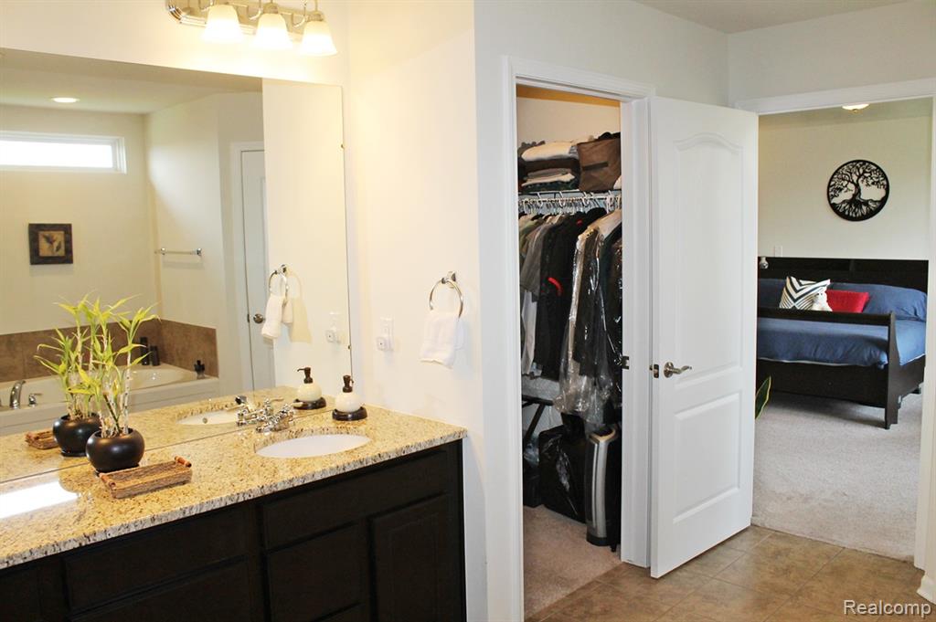 860 Backshore Drive, Canton, MI 48187 — Photo 59