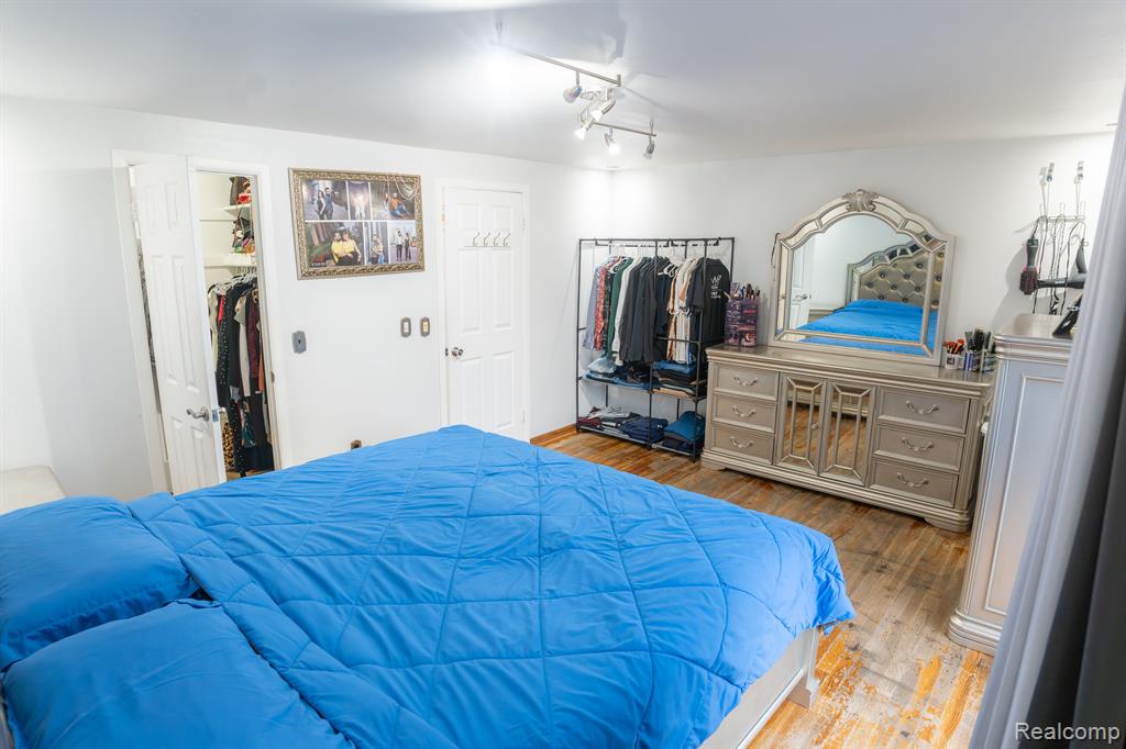 4468 15 MILE Road, 104, Sterling Heights, MI 48310 — Photo 13