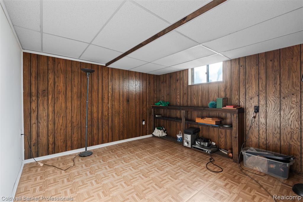 829 Glenulline Drive, Canton, MI 48187 — Photo 31