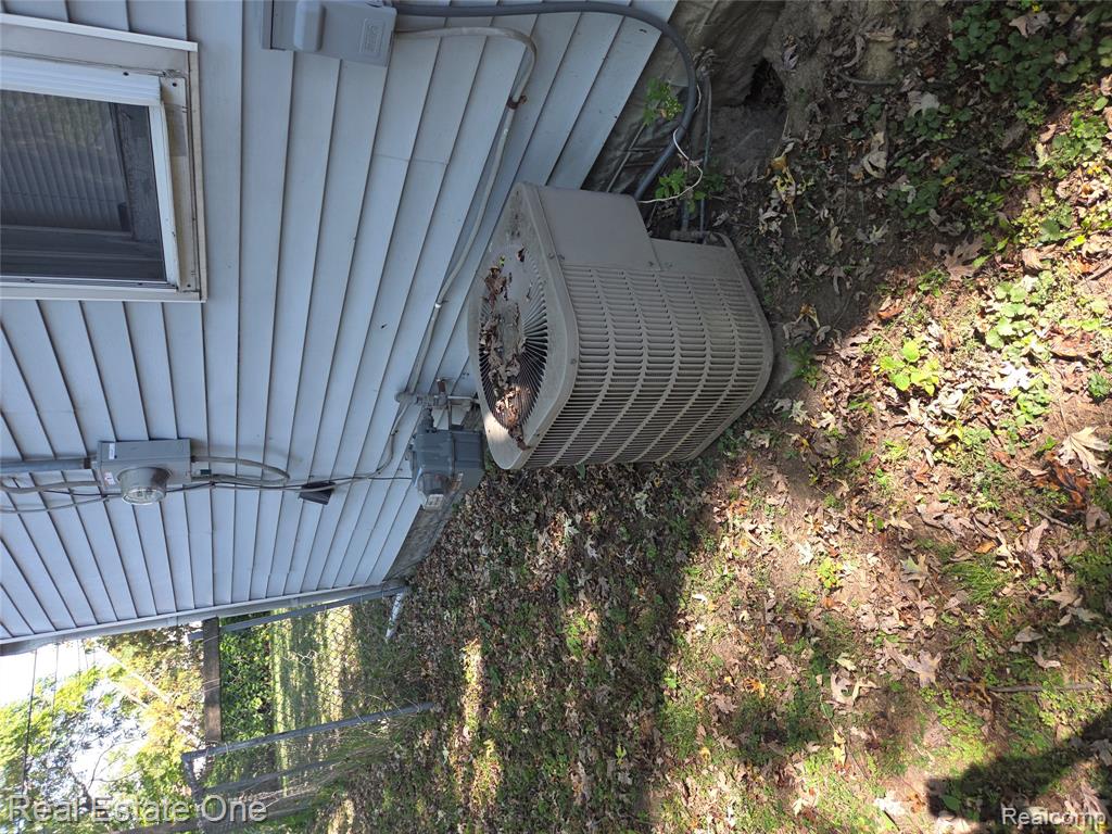8087 Continental Avenue, Warren, MI 48089 — Photo 9
