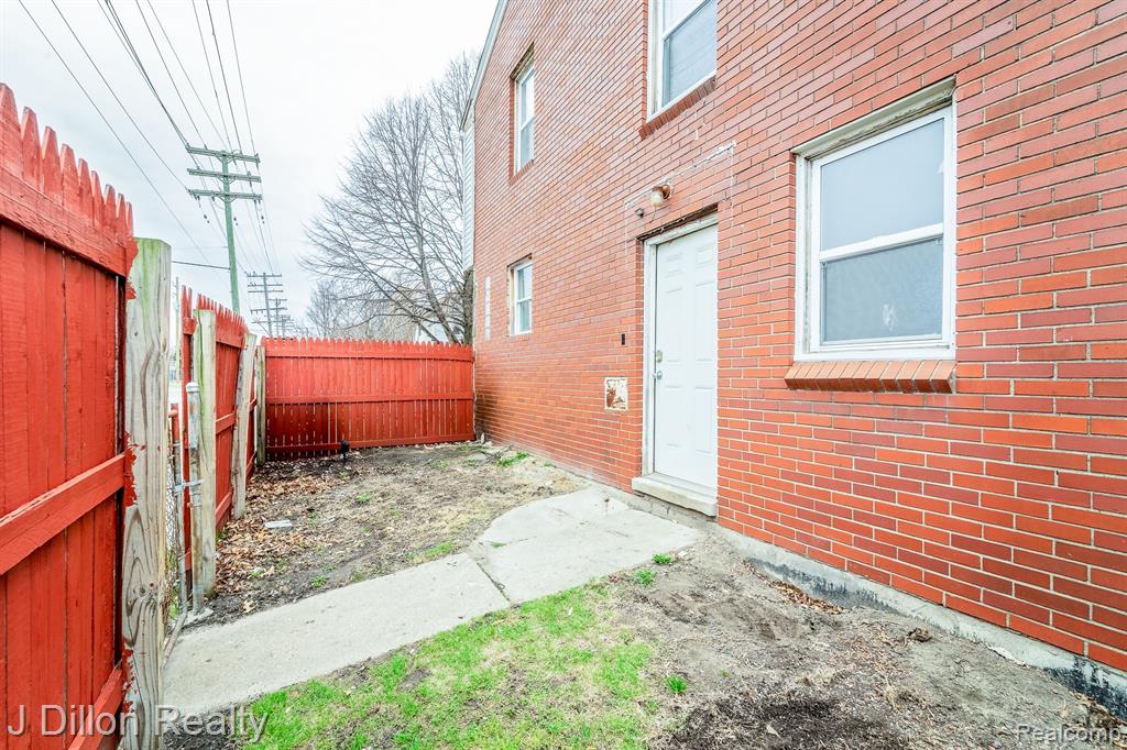 99 Chestnut Street, River Rouge, MI 48218 — Photo 36