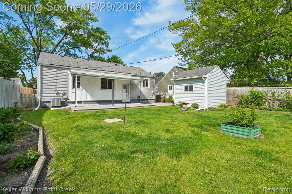 20620 Alger Street, Saint Clair Shores, MI 48080 — Photo 21