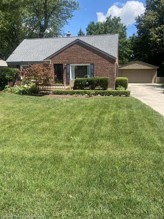1921 Beverly Street, Sylvan Lake, MI 48320 — Photo 4