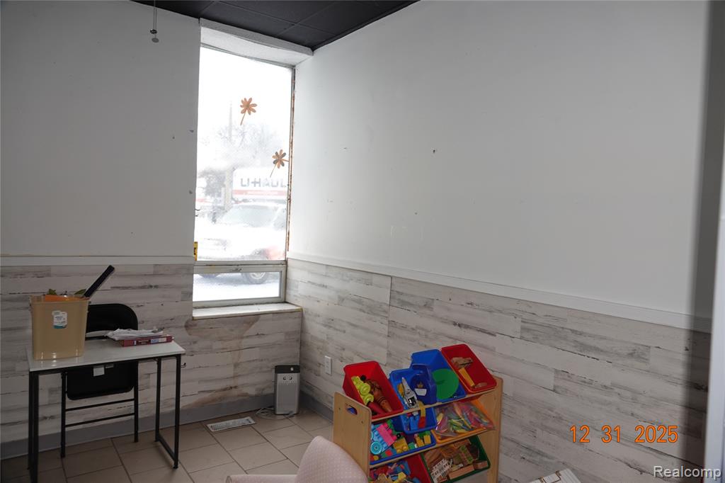 15075 Meyers Road, Detroit, MI 48227 — Photo 26