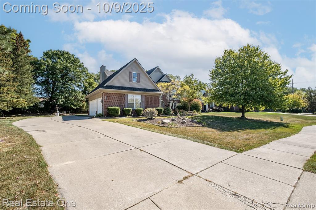 785 Akehurst Lane, White Lake, MI — Photo 2
