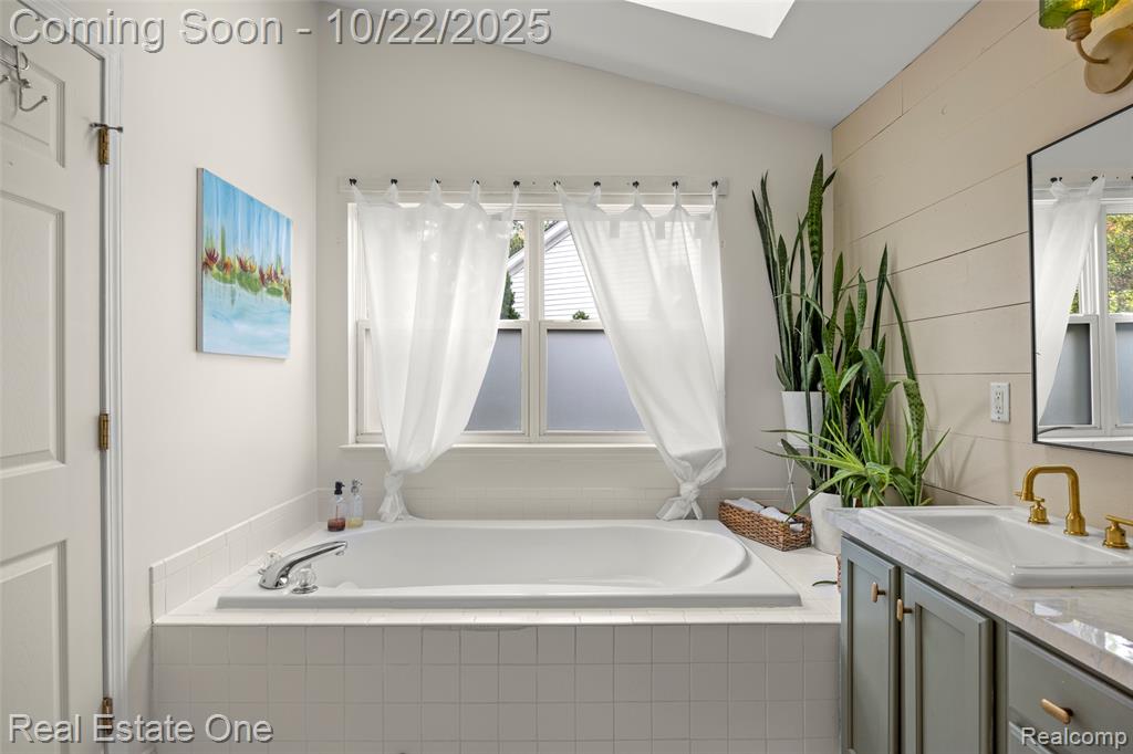445 Gleneagles Court, Oxford, MI 48371 — Photo 26