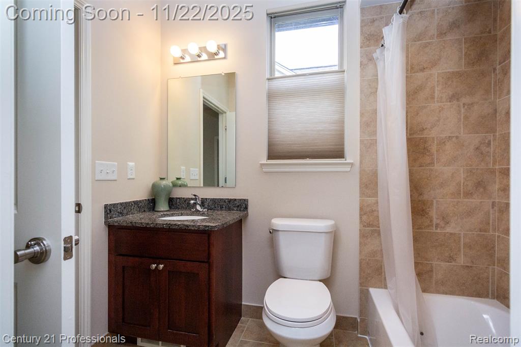 43835 Pheasant Lane, Clinton Twp, MI 48038 — Photo 26