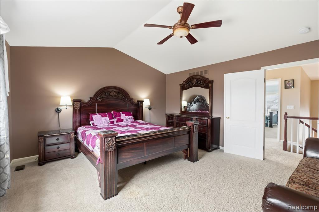 4337 Meadowbrook Court, Grand Blanc, MI 48439 — Photo 40