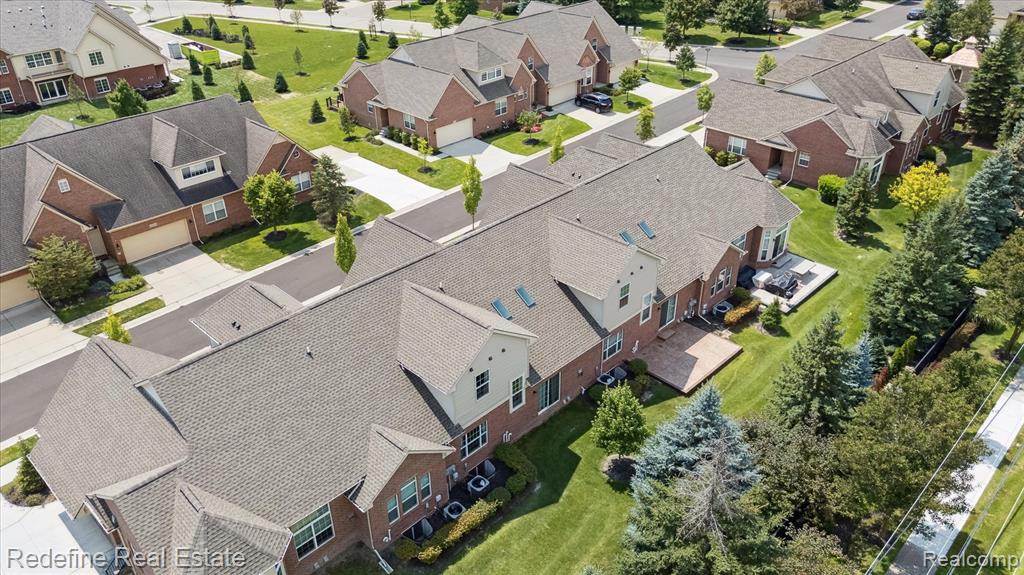 48526 Eastbridge Drive, Canton, MI 48188 — Photo 38
