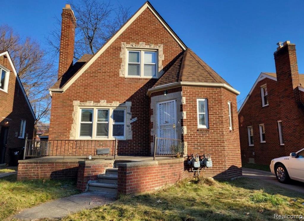19690 Cliff Street, Detroit, MI 48234