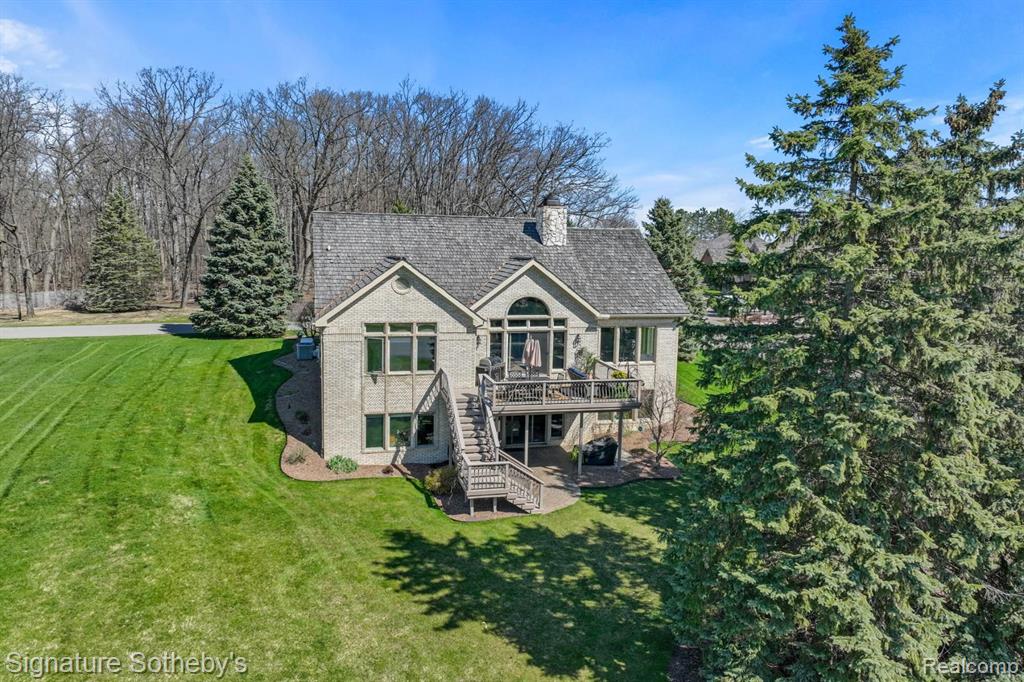 51 CHATEAUX DU LAC, Fenton, MI 48430 — Photo 42