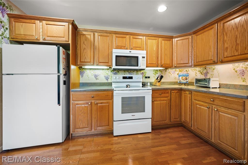 47850 7 Mile Road, Northville, MI 48167 — Photo 13