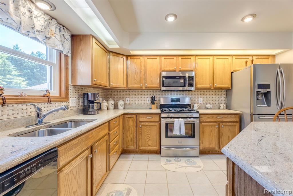 7571 BROCKWAY Road, Melvin, MI 48454 — Photo 10