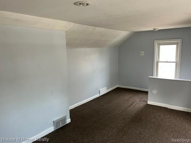 50 W Milton Avenue, Hazel Park, MI 48030 — Photo 15