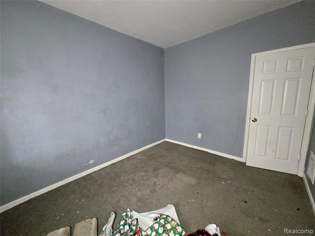 8976 McClellan Street, Detroit, MI 48213 — Photo 34
