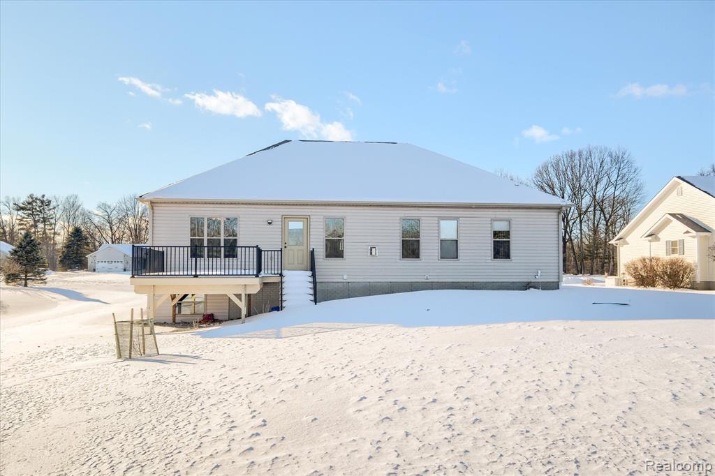 2474 Lonesome Dove Trail, Lapeer, MI 48446 — Photo 3
