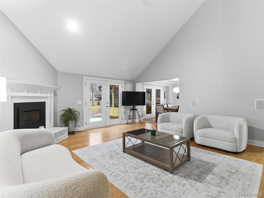 4495 Maybee Road, Lake Orion, MI — Photo 11