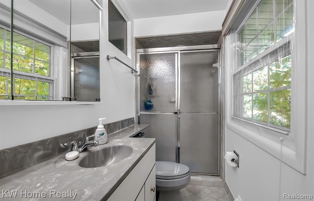 6572 Spruce Drive, Bloomfield Hills, MI 48301 — Photo 16