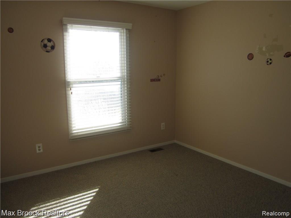 4250 BRECKENRIDGE Drive, West Bloomfield, MI — Photo 12