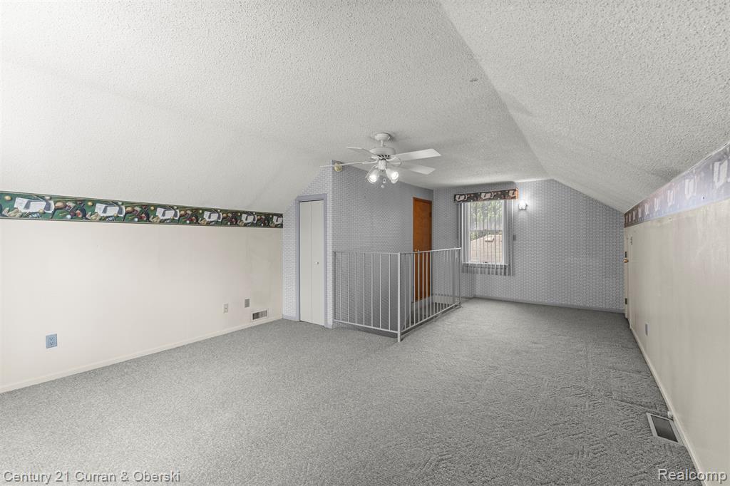 7146 Luana Avenue, Allen Park, MI 48101 — Photo 21