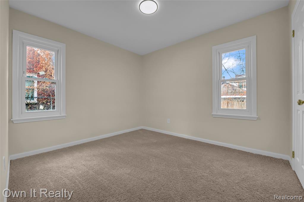 16575 Asbury Park, Detroit, MI 48235 — Photo 12