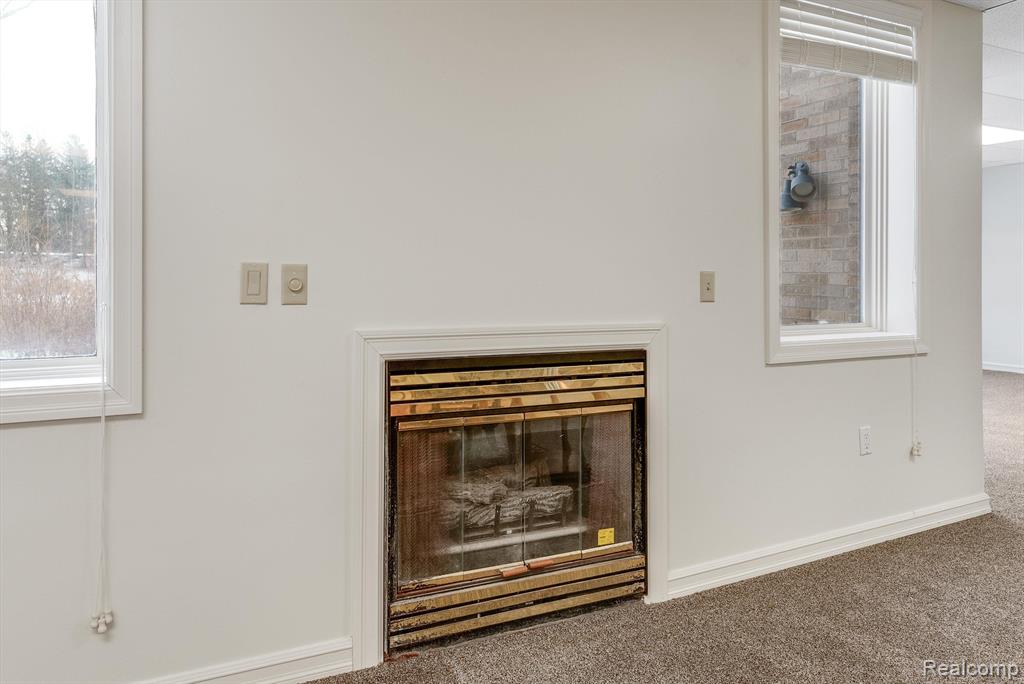 5035 Oakbrooke Drive, West Bloomfield, MI 48323 — Photo 32