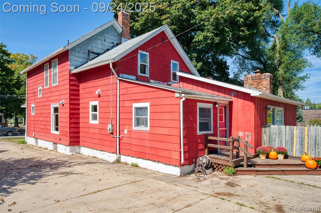 601 S Main Street, Chelsea, MI 48118 — Photo 4