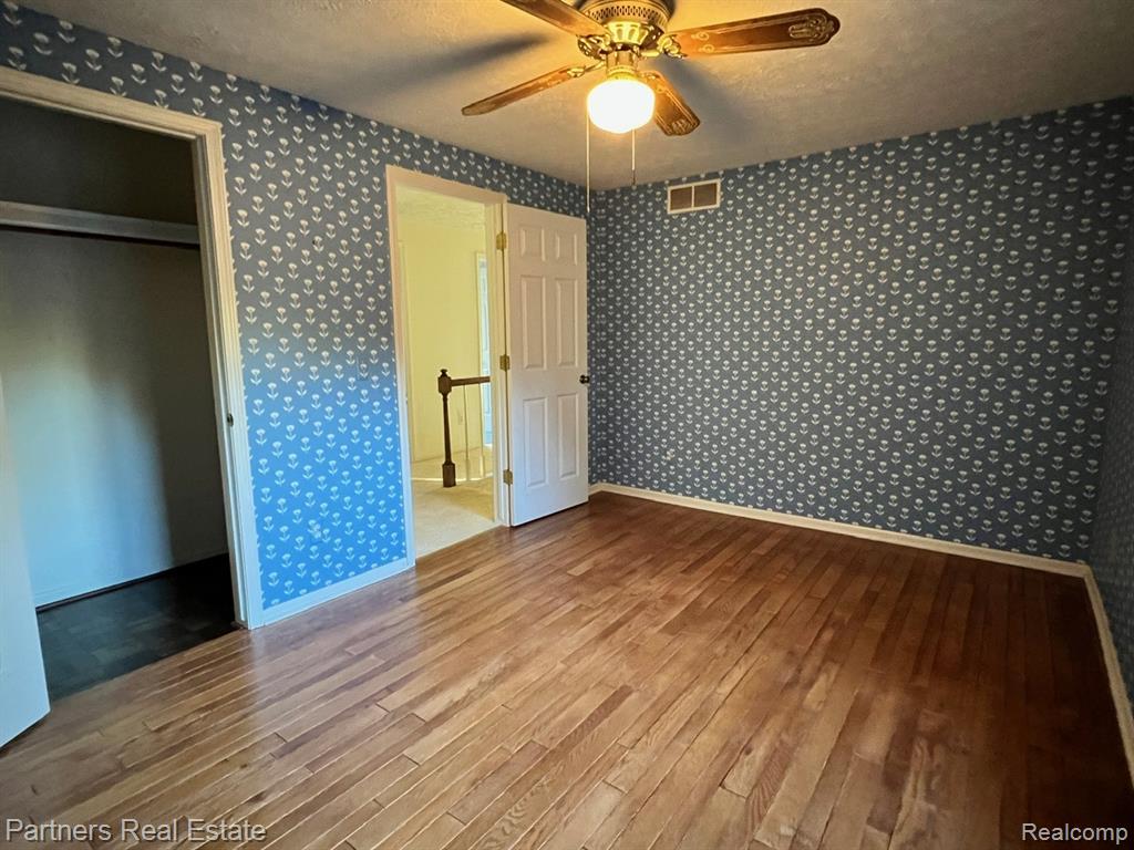5618 Mountain Road, Brighton, MI 48116 — Photo 25