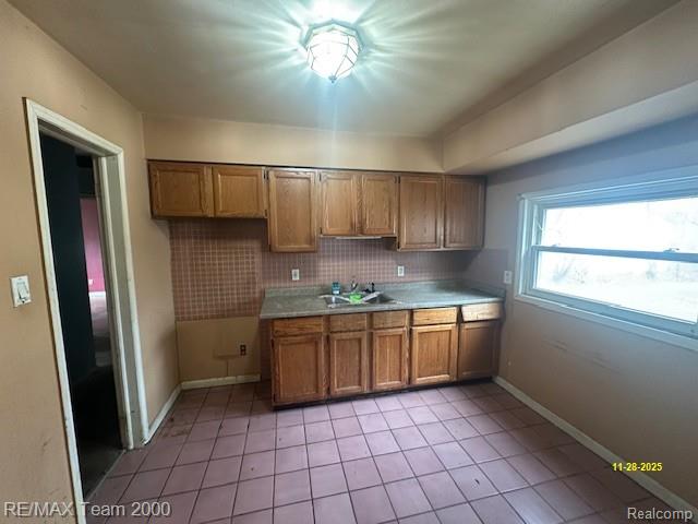 9964 Norborne, Redford, MI 48239 — Photo 10