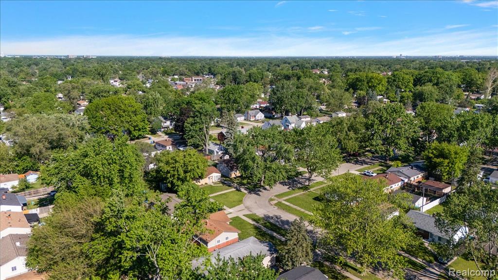 26061 Cameo Court, Madison Heights, MI 48071 — Photo 45
