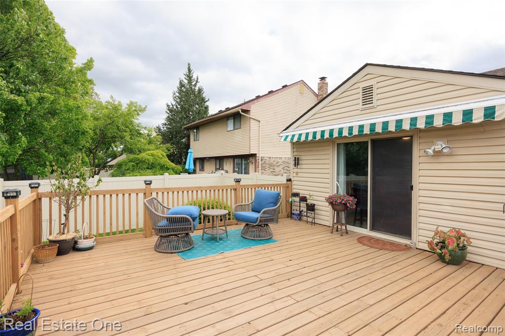 1194 Paddington Road, Canton, MI 48187 — Photo 31