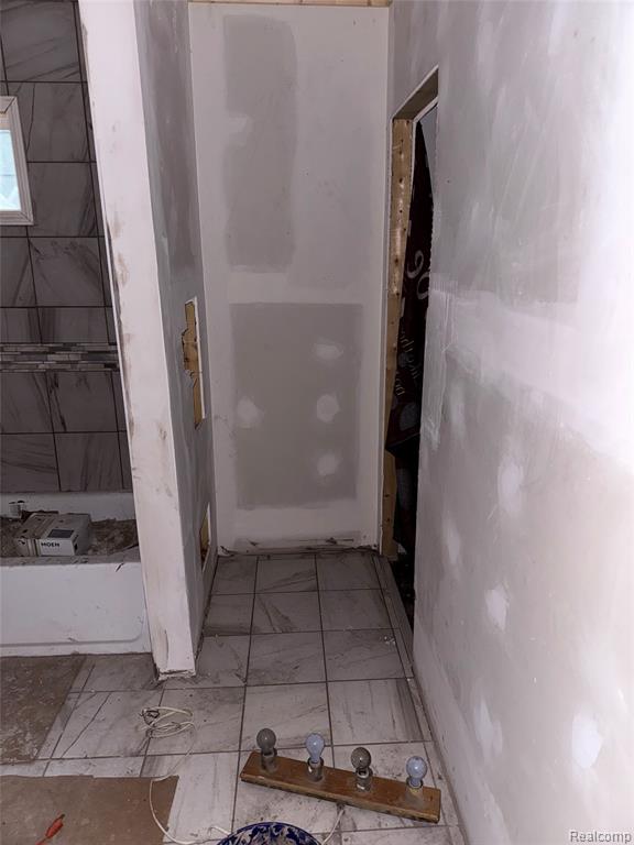 6125 Seneca Street, Detroit, MI 48213 — Photo 28