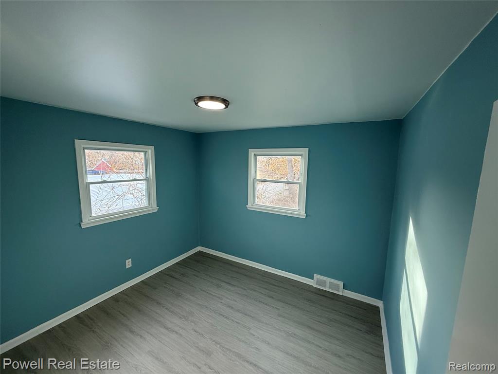 725 Emerson Avenue, Pontiac, MI 48340 — Photo 14