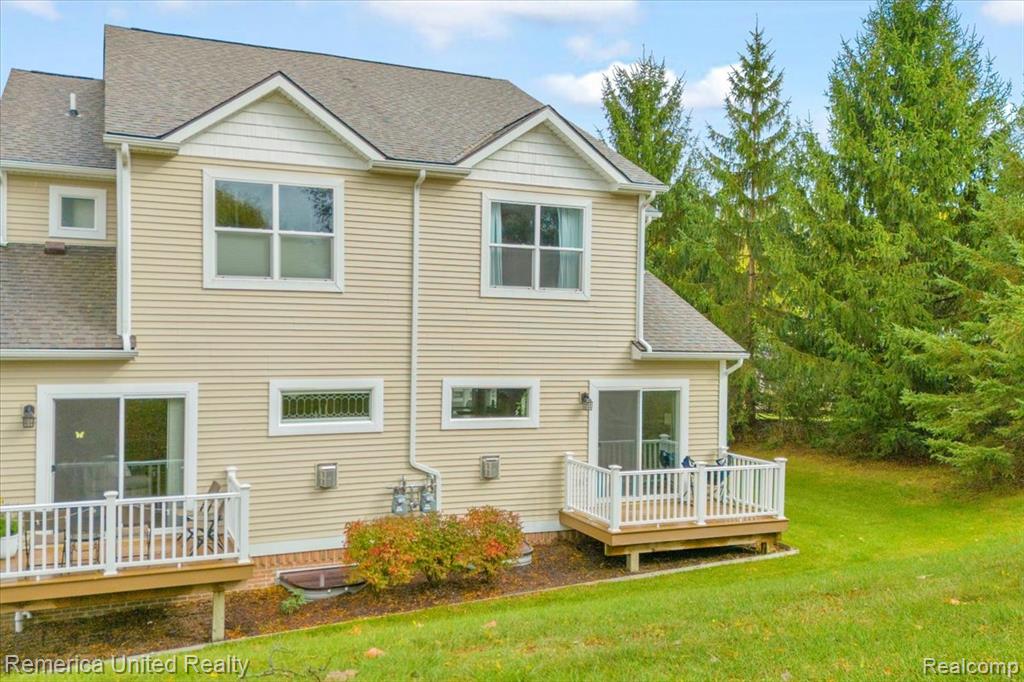 5908 Woodruff View Drive, Brighton, MI 48116 — Photo 30