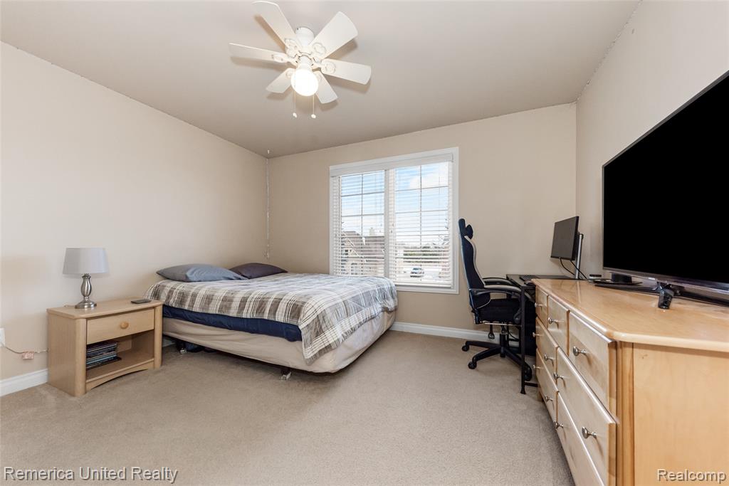 24695 Wedgewood Dr, South Lyon, MI 48178 — Photo 30